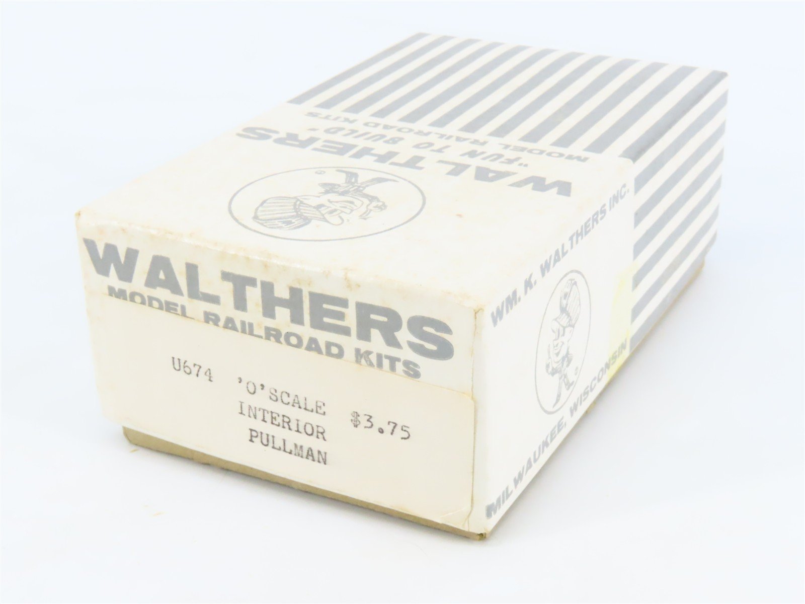O 1/48 Scale Walthers U674 Pullman Passenger Interior Detailing Kit