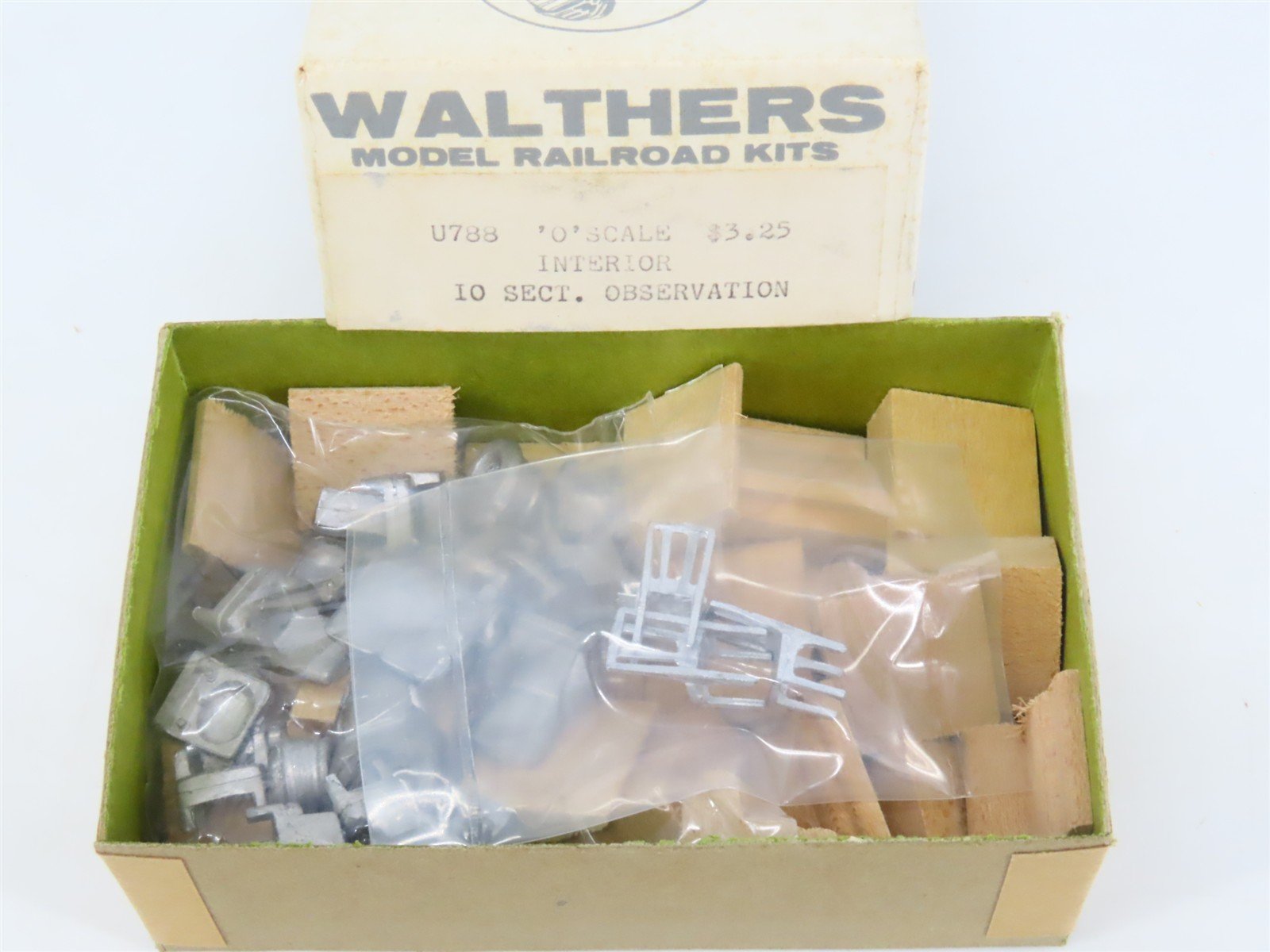 O Scale Walthers U788 10-Section Observation Passenger Interior Detailing Kit