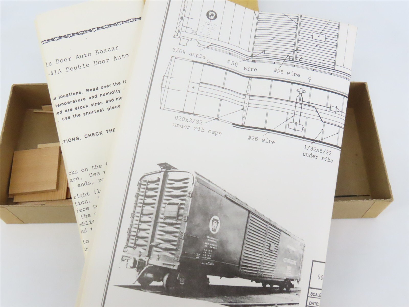 HO Scale Gloor Craft 391 ATSF Santa Fe 50' Fe-27 Auto Boxcar Kit