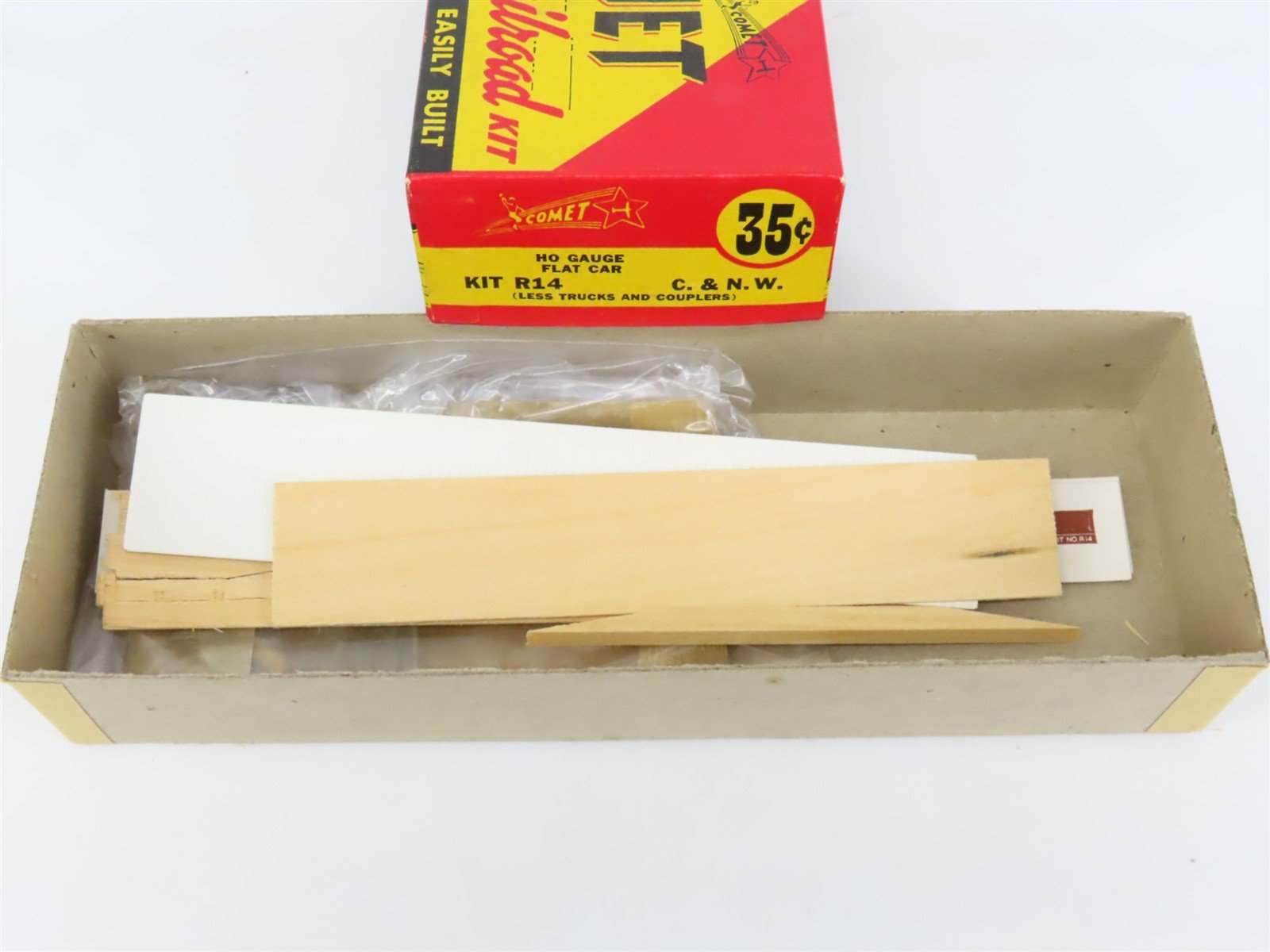 HO Scale Comet R14 CNW Chicago Northwestern Flatcar #4259 Kit