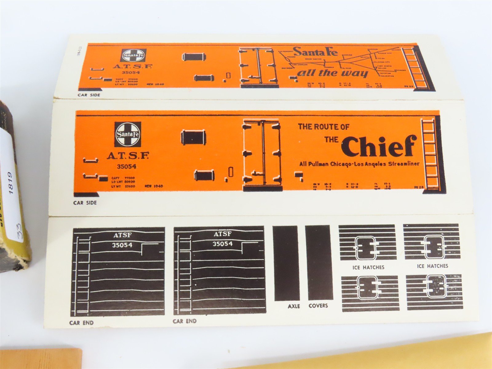 HO Scale Strom Becker R-21 ATSF Santa Fe Chief Refrigerator Car #35054 Kit