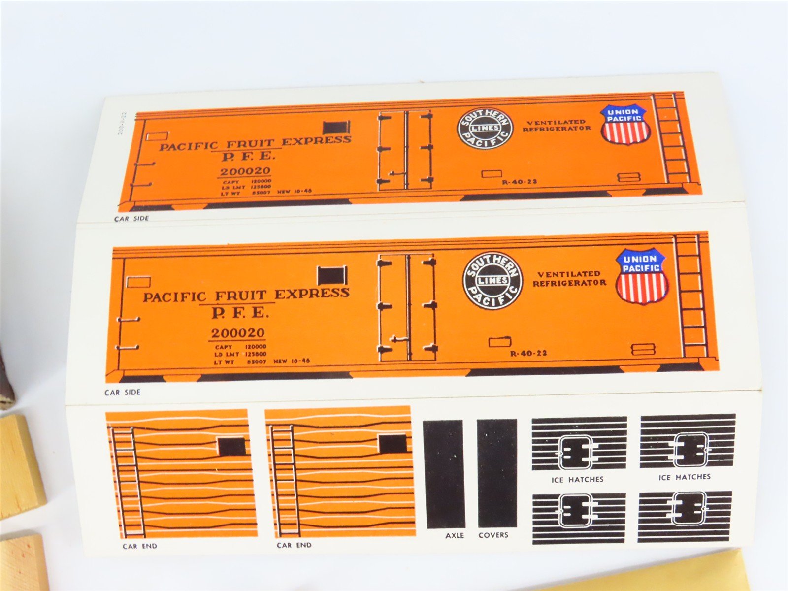 HO Scale Strom Becker R-22 SP Southern Pacific PFE Refrigerator Car #200020 Kit