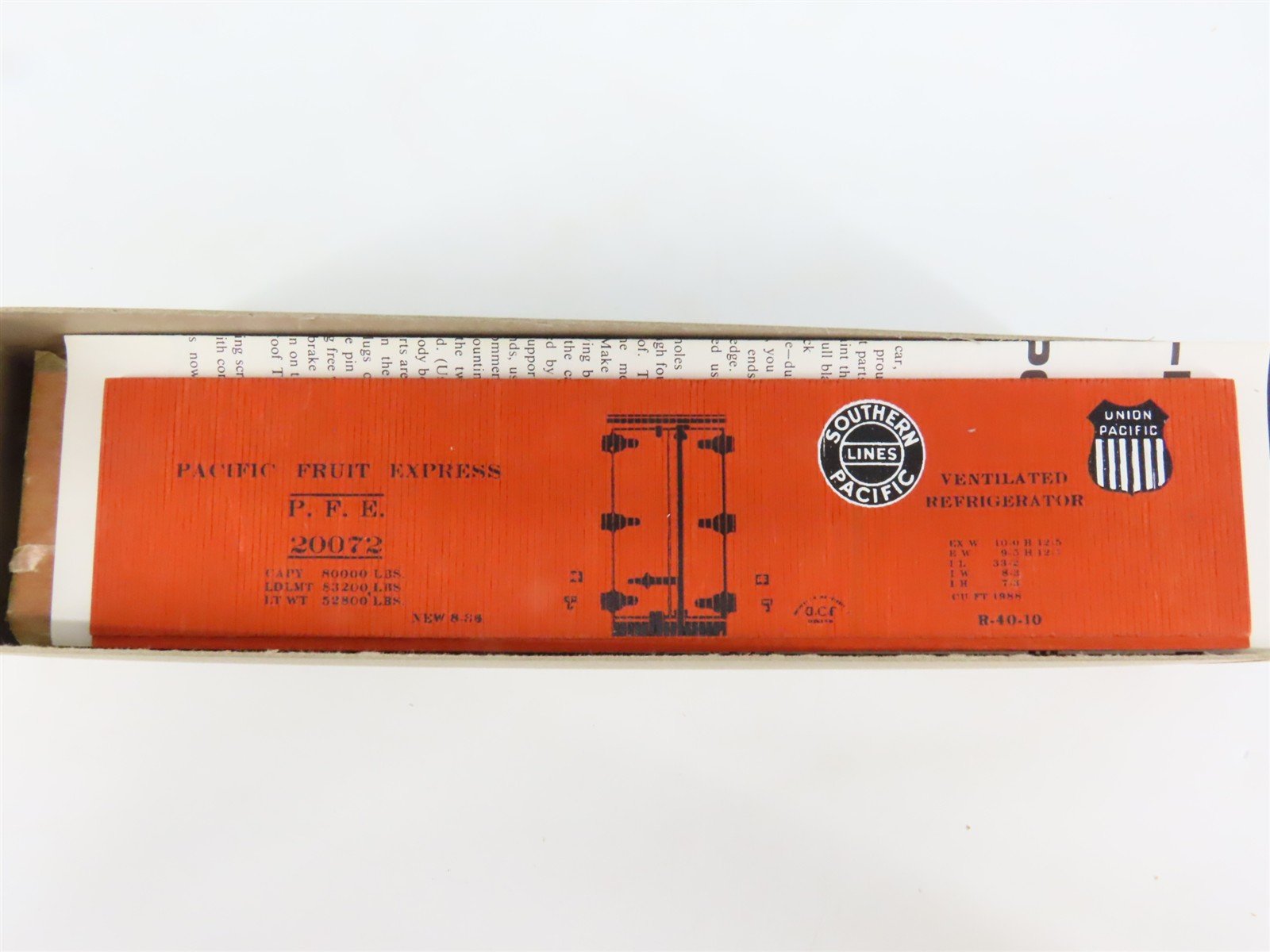 O Scale 2-Rail All-Nation UP/SP Pacific Fruit 40' Wood Reefer #20072 Kit
