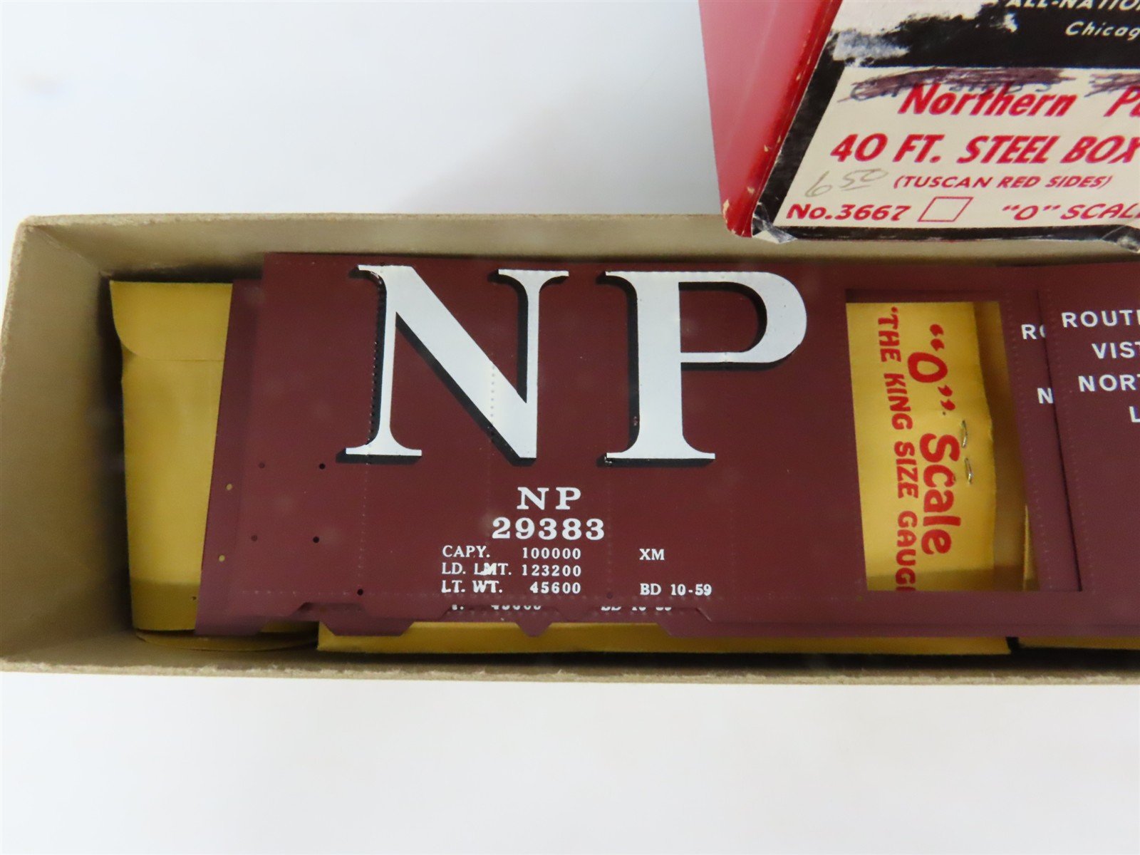 O Scale 2-Rail All-Nation 3667 NP Northern Pacific 40' Steel Boxcar Kit
