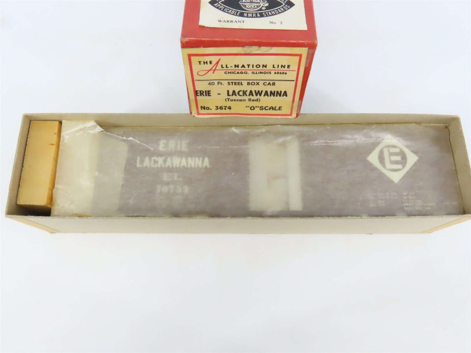 O 2-Rail All-Nation 3674 EL Erie Lackawanna 40' Steel Boxcar #70753 Kit