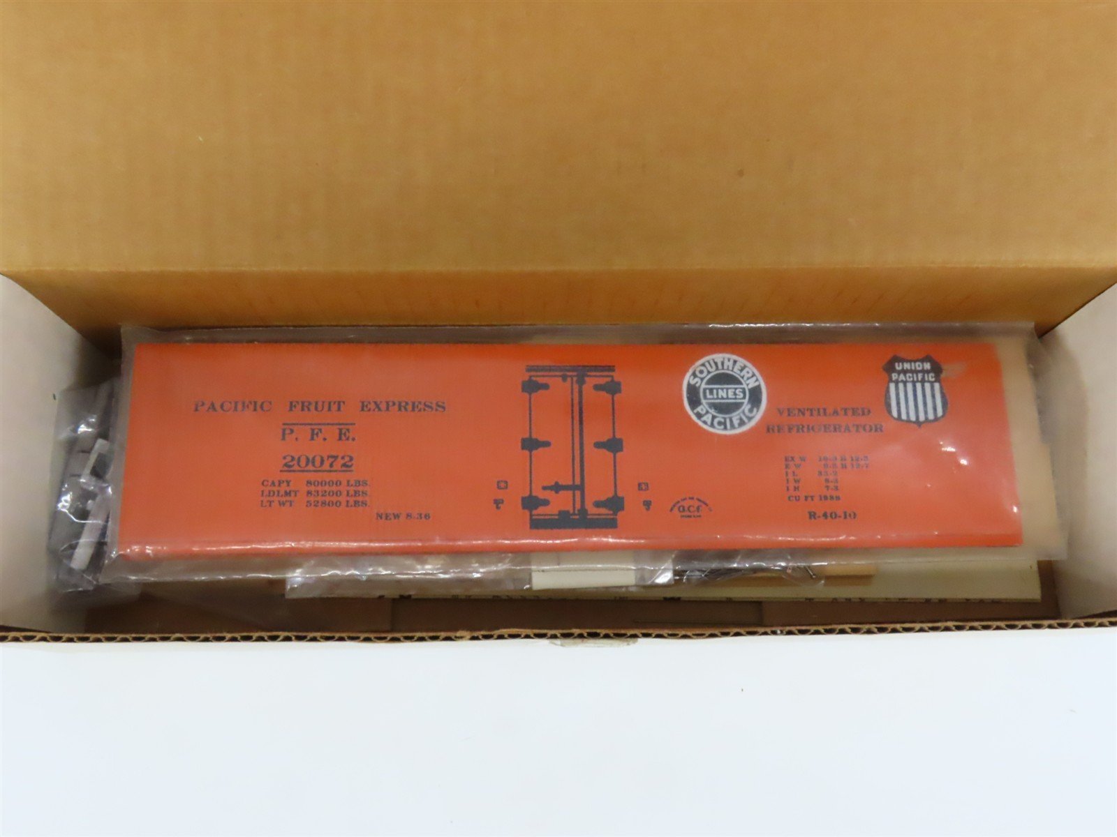 O 2-Rail All-Nation 3560 PFE Pacific Fruit UP/SP 40' Wood Reefer #20072 Kit