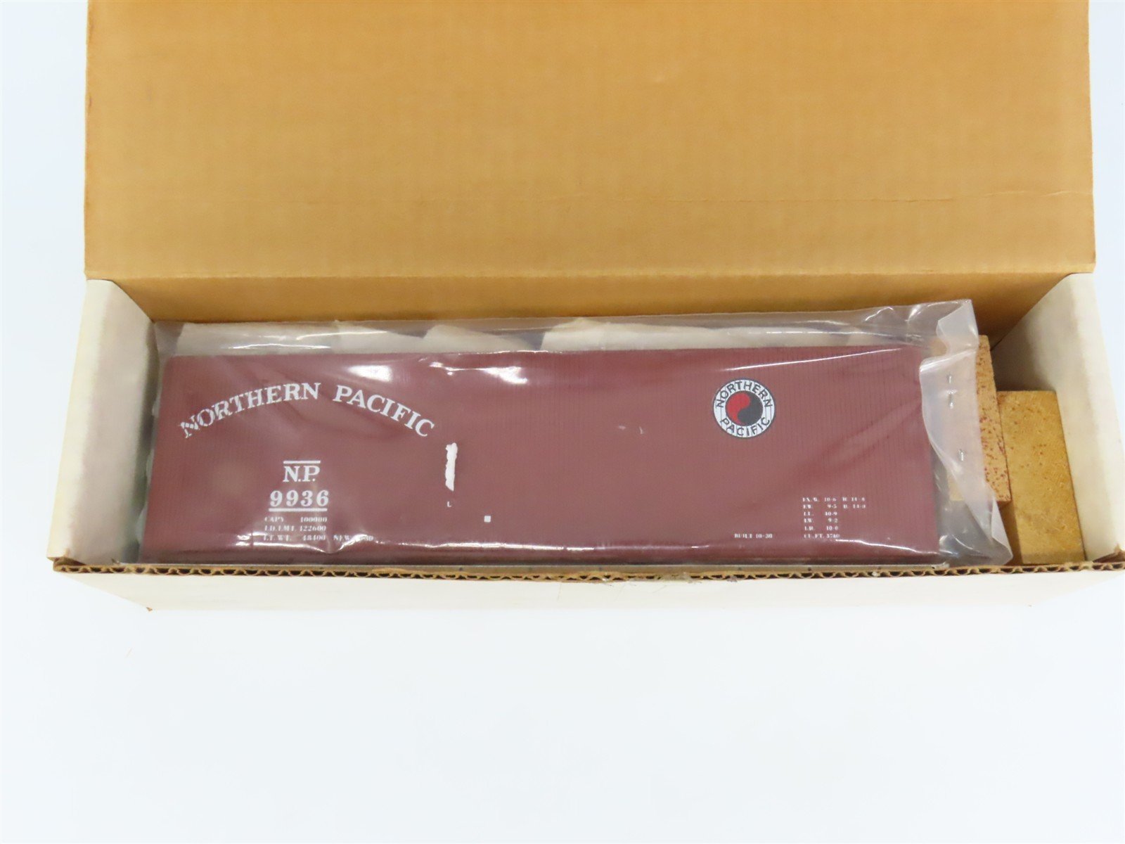 O Scale 2-Rail All-Nation 3702 NP Northern Pacific 40' Wood Boxcar #9936 Kit