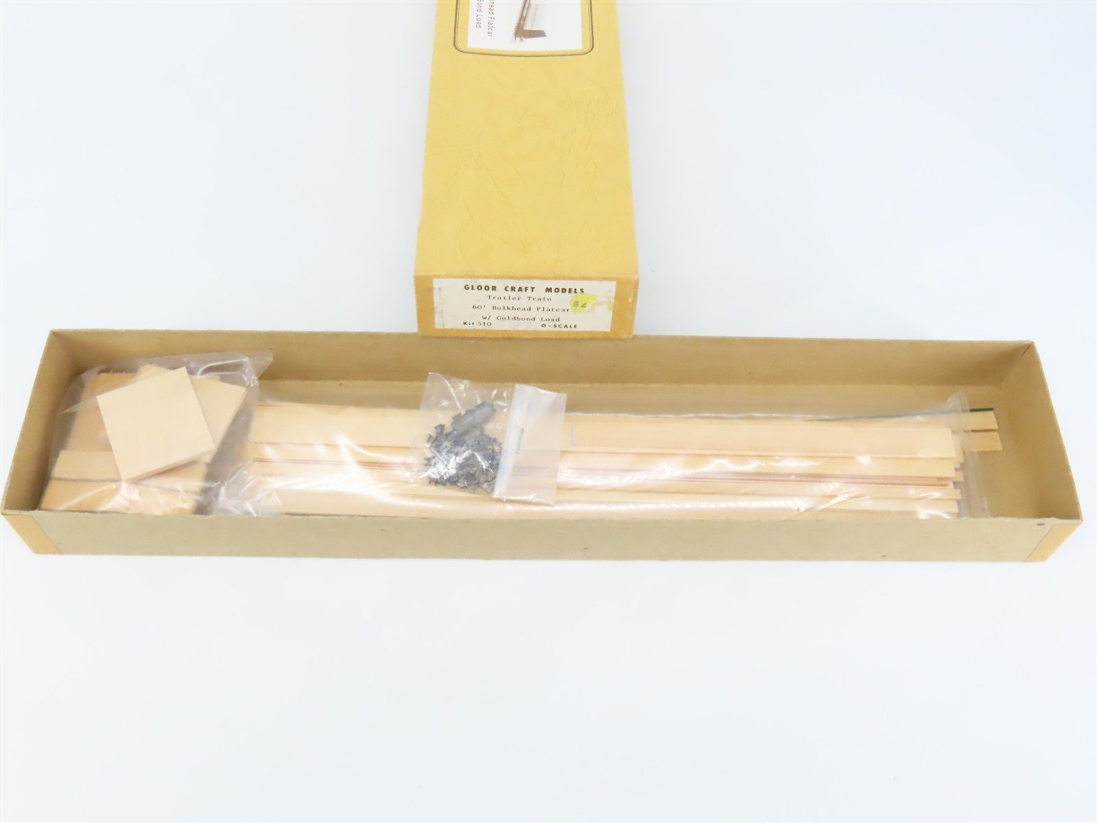 O Scale 2-Rail Gloor Craft 510 Trailer Train 60' Bulkhead Flatcar Kit w/Load