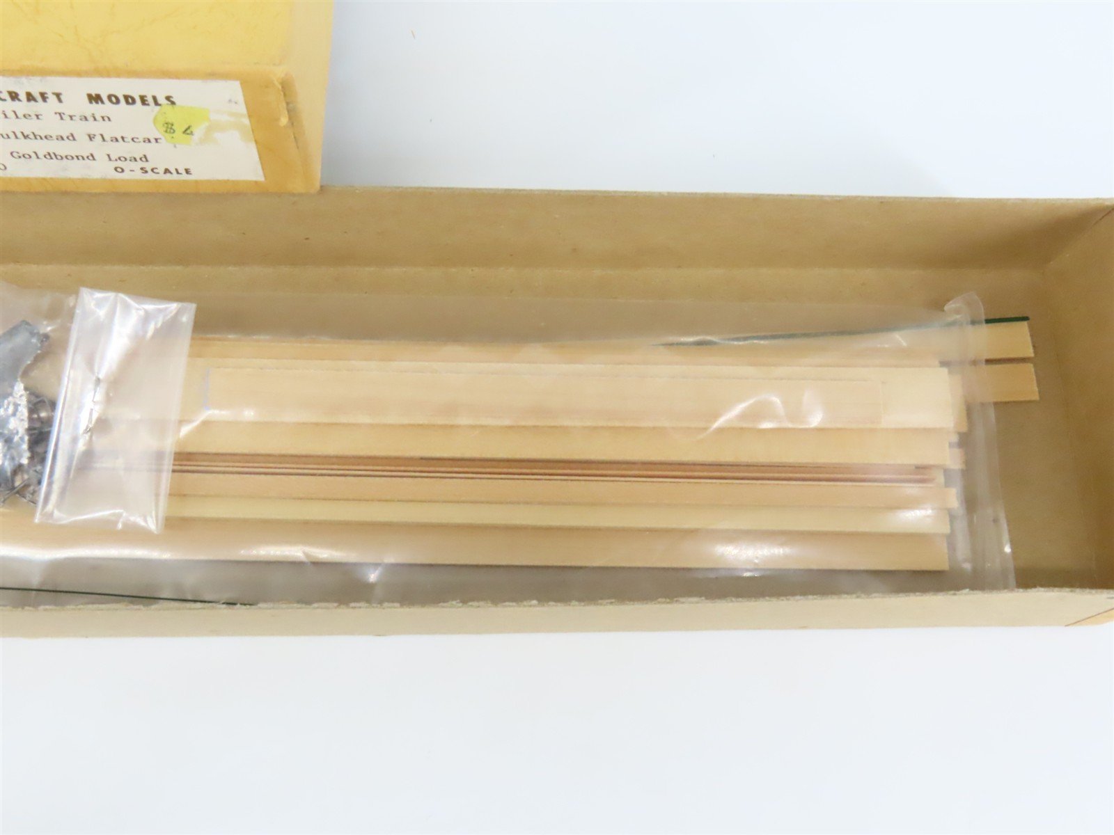 O Scale 2-Rail Gloor Craft 510 Trailer Train 60' Bulkhead Flatcar Kit w/Load
