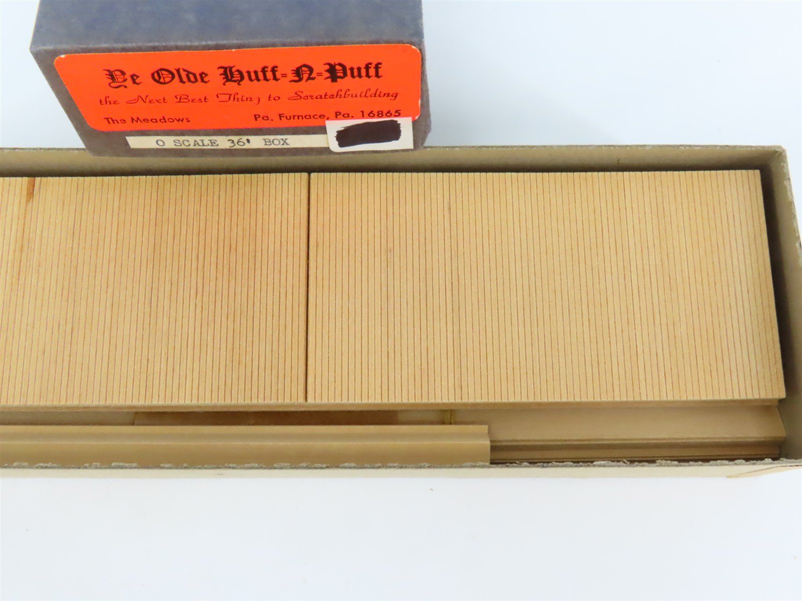 O Scale 2-Rail Ye Olde Huff-N-Puff Undecorated 36' Wood Boxcar Kit