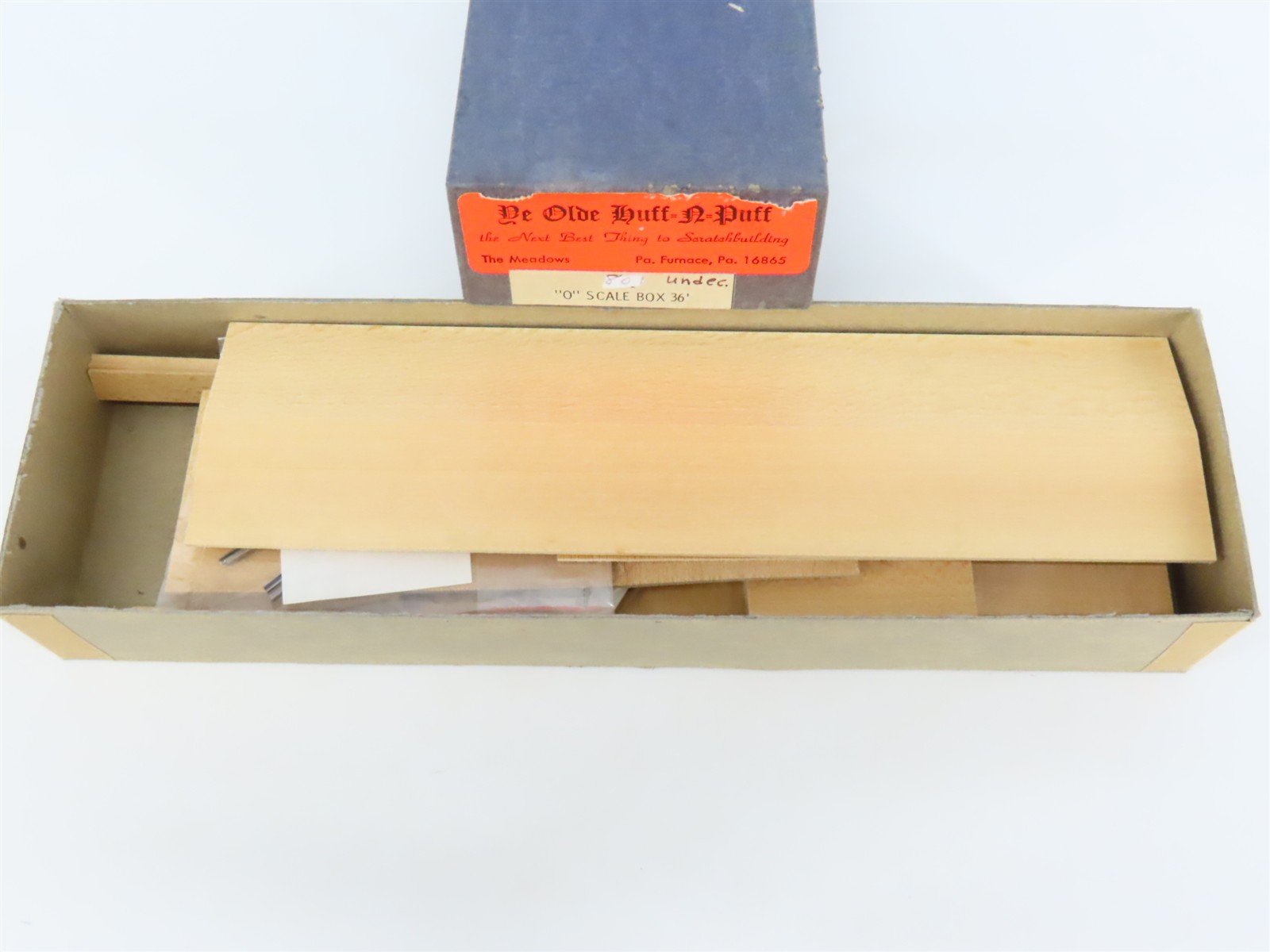 O Scale 2-Rail Ye Olde Huff-N-Puff Undecorated 36' Wood Boxcar Kit
