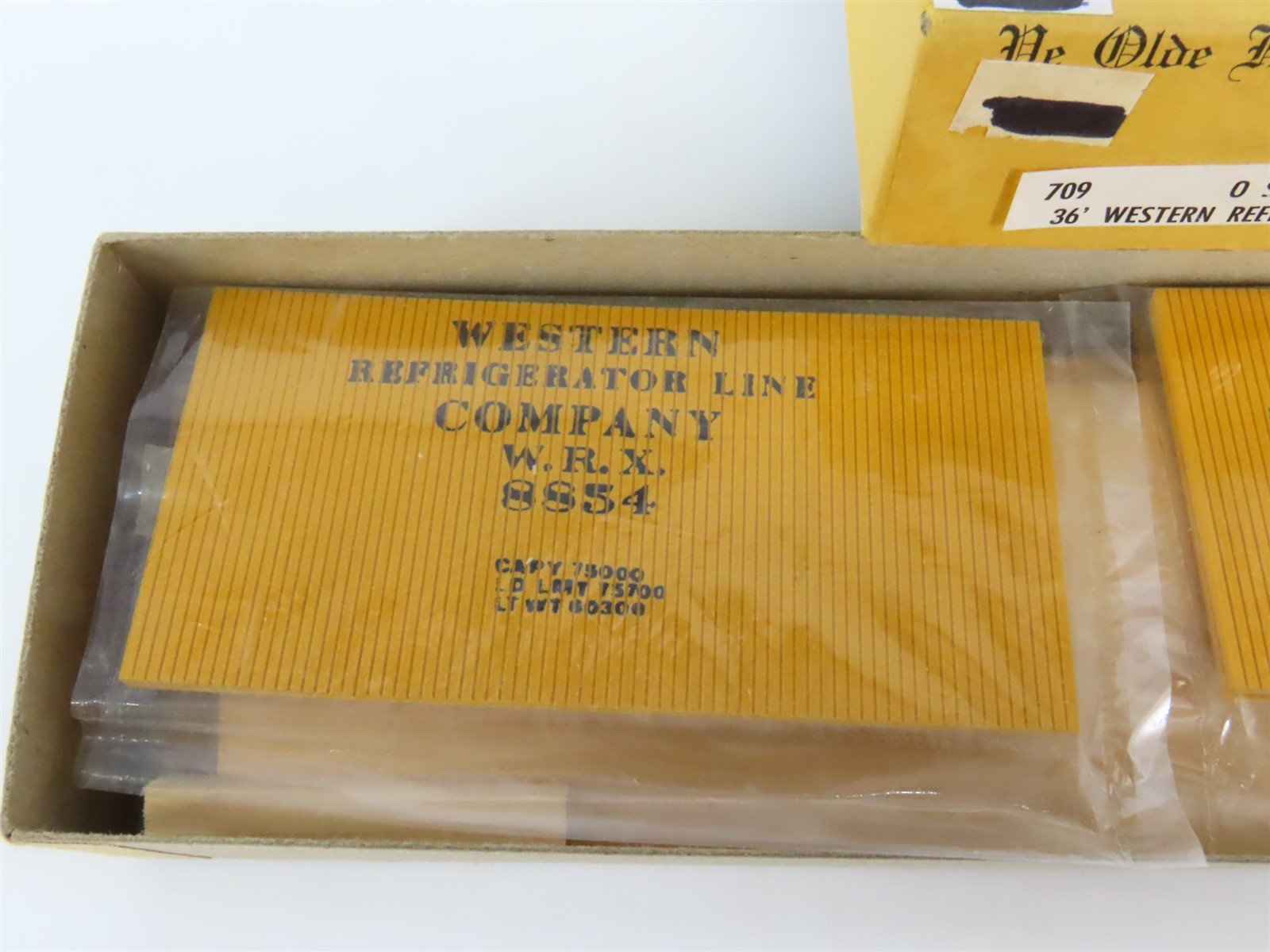 O 2-Rail Ye Olde Huff-N-Puff 709 WRX Green Bay Western 36' Wood Reefer #8854 Kit