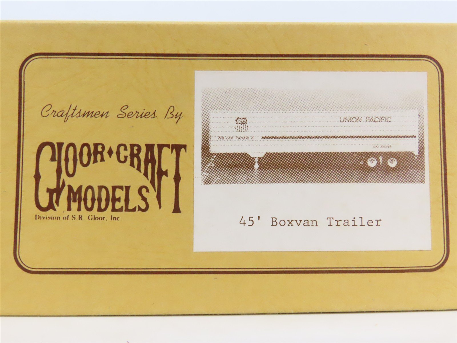 O Scale 2-Rail Gloor Craft 558 Undecorated 45' Box Van Trailer Kit