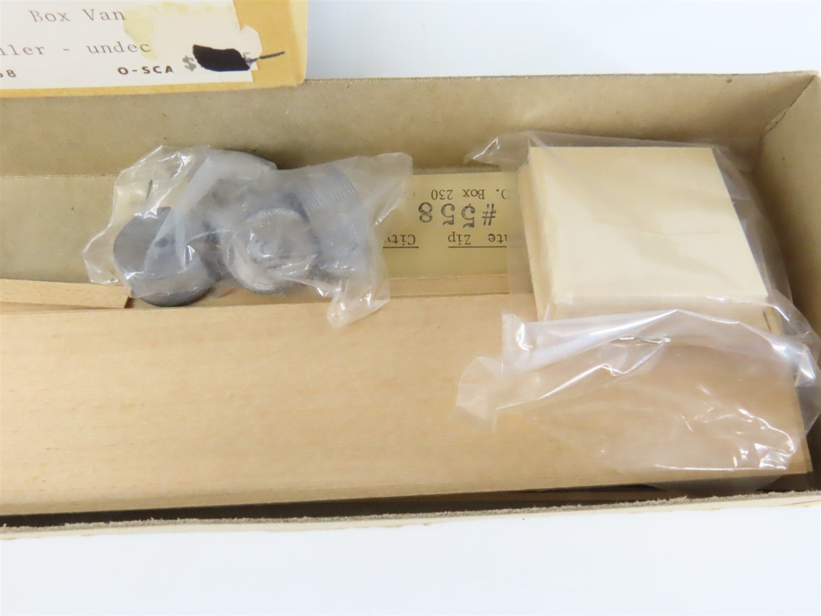 O Scale 2-Rail Gloor Craft 558 Undecorated 45' Box Van Trailer Kit
