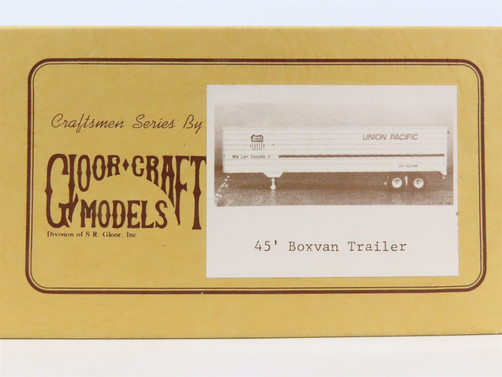 O Scale 2-Rail Gloor Craft 558 Undecorated 45' Box Van Trailer Kit