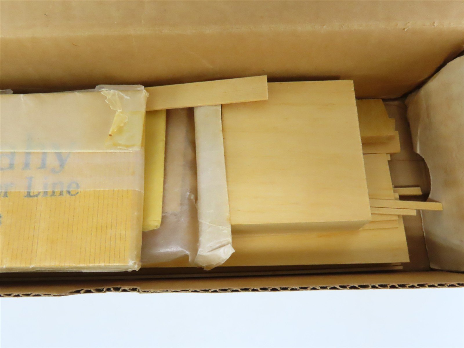 O Scale 2-Rail Mainline Models OR-5 Old Dutch 36' Wood Reefer Car #7476 Kit