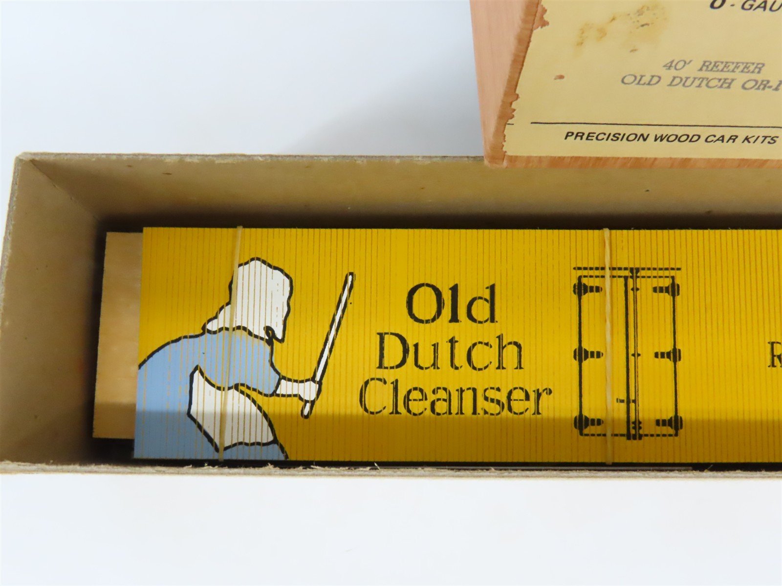 O Scale 2-Rail Mainline Models OB-1 Old Dutch 40' Wood Reefer #7476 Kit