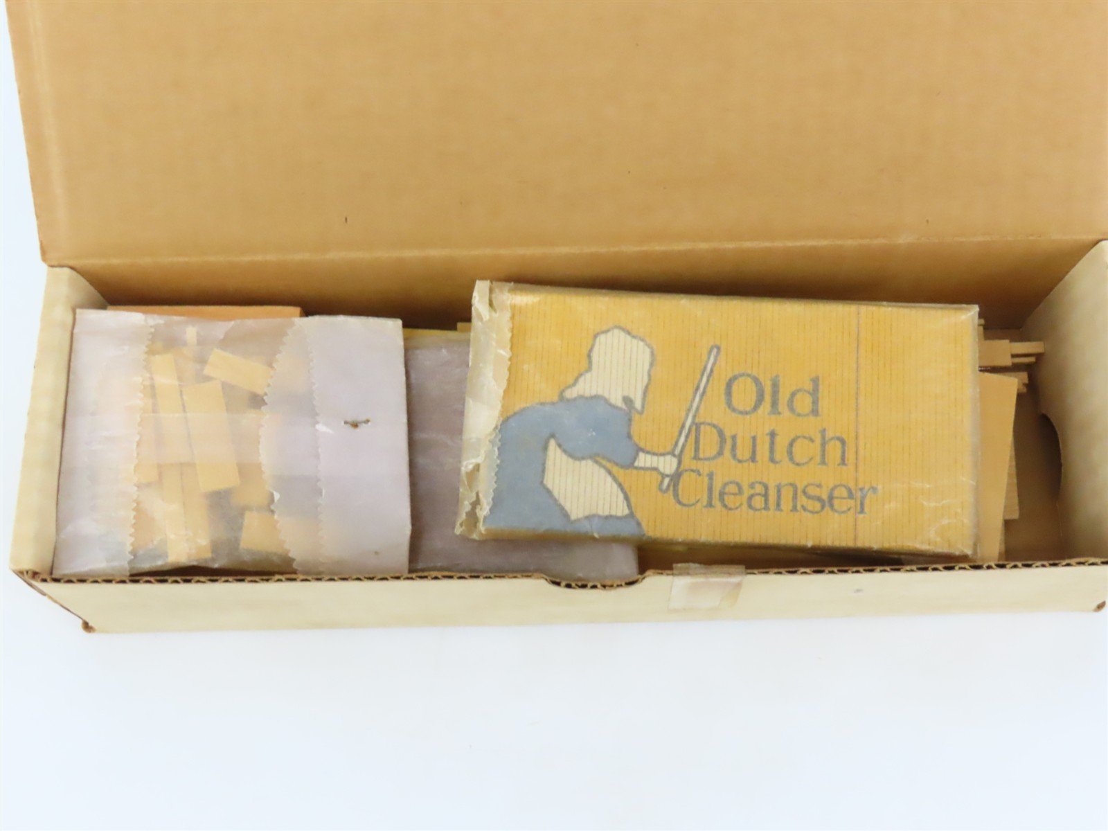 O Scale 2-Rail Mainline Models OR-5 Old Dutch 36' Wood Reefer #7476 Kit