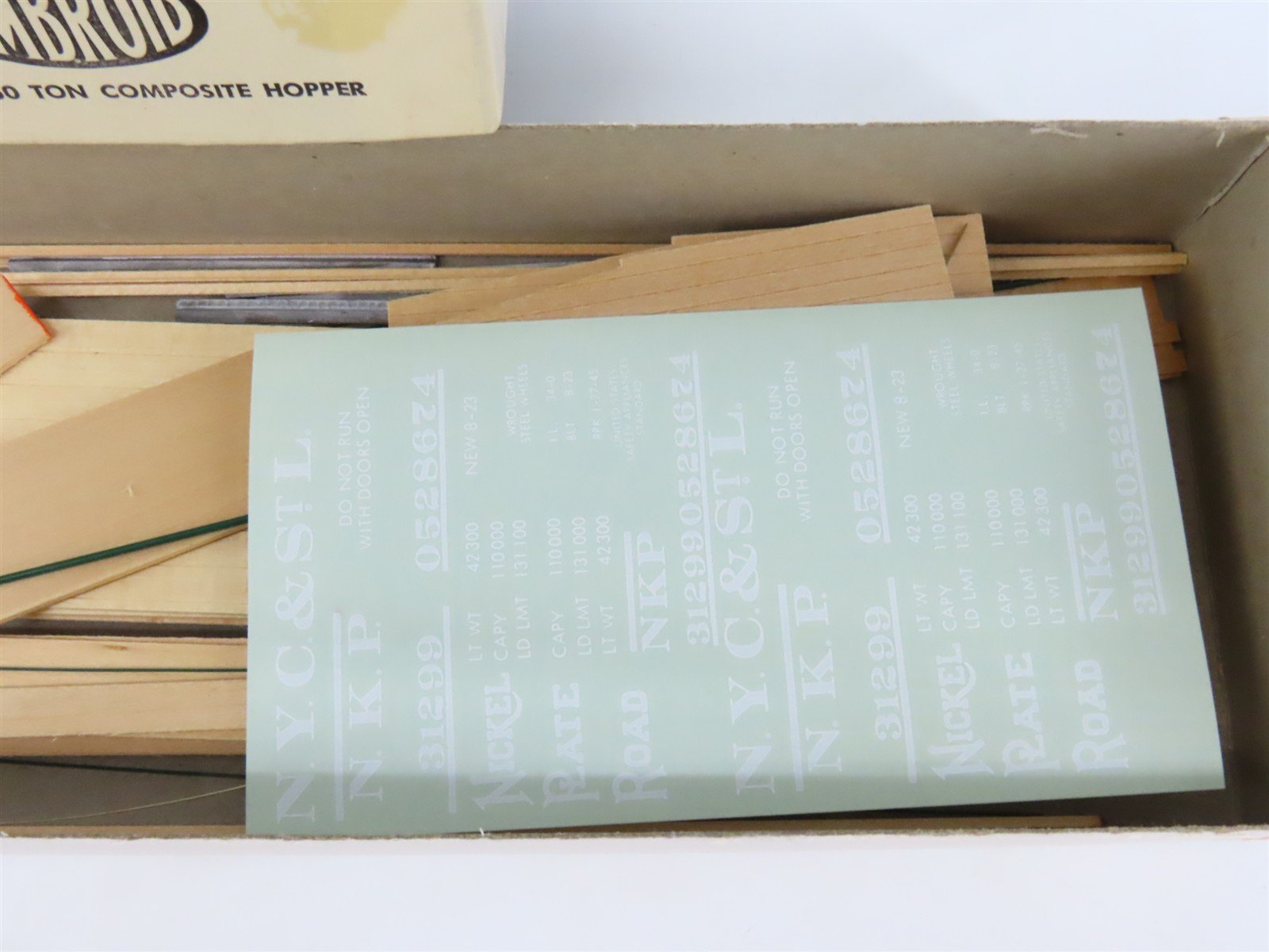 O Scale 2-Rail Ambroid O-12 NKP Nickel Plate Road 3-Bay Open Hopper #31299 Kit