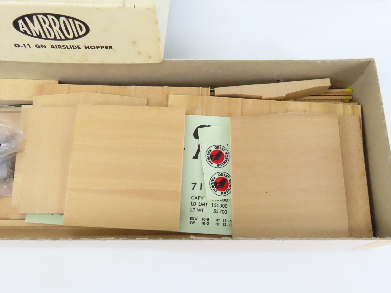 O Scale 2-Rail Ambroid O-11 GN Great Northern Airslide Hopper Car #71847 Kit