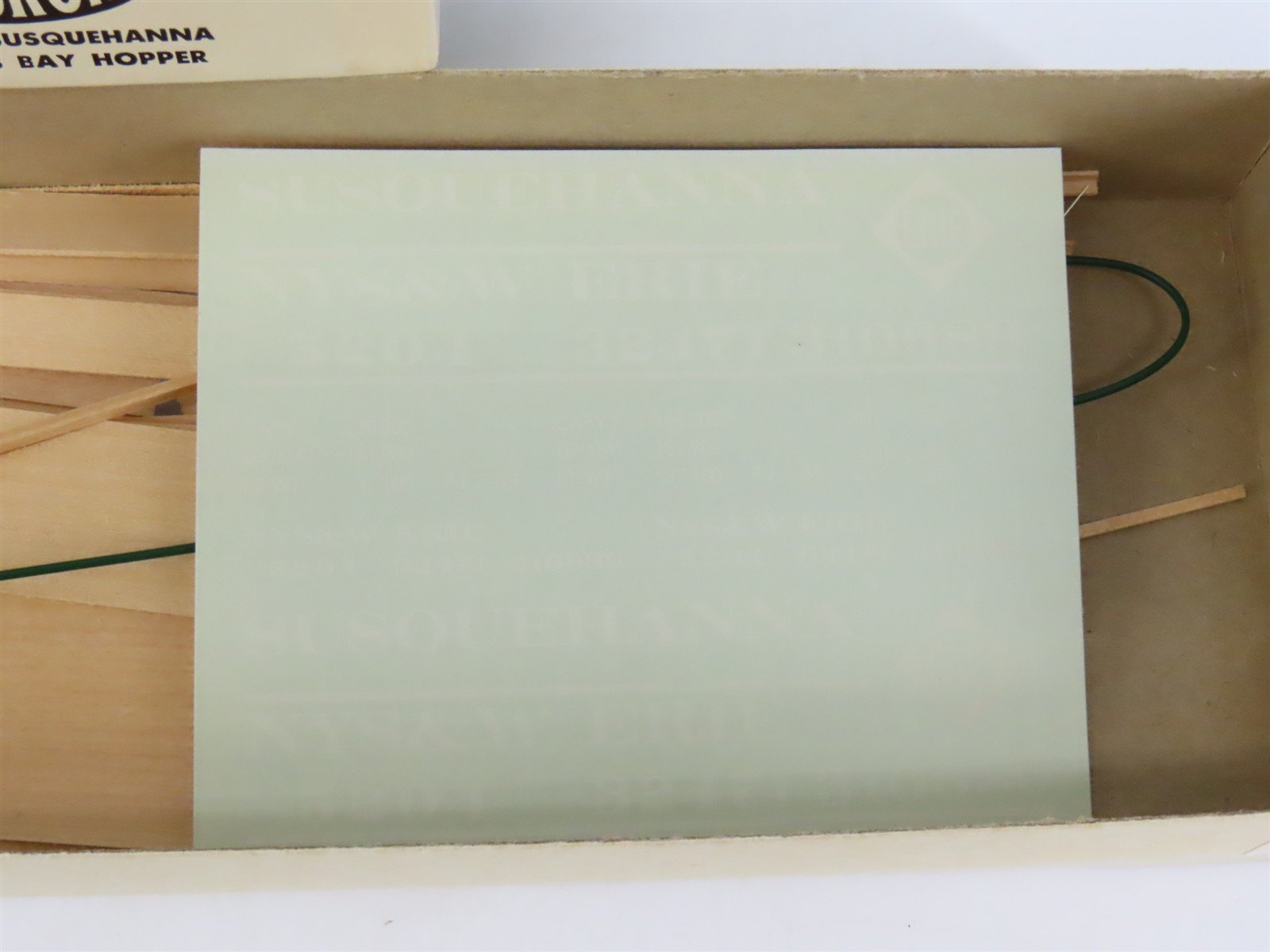 O Scale 2-Rail Ambroid Craftsman Kit #O-17 Undecorated ERIE/NYSW 3-Bay Hopper