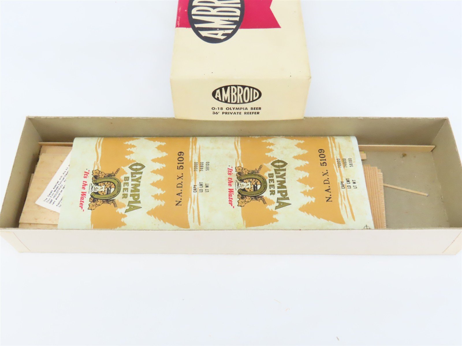 O Scale 2-Rail Ambroid Craftsman Kit #O-18 Undecorated Olympia Beer 36' Reefer