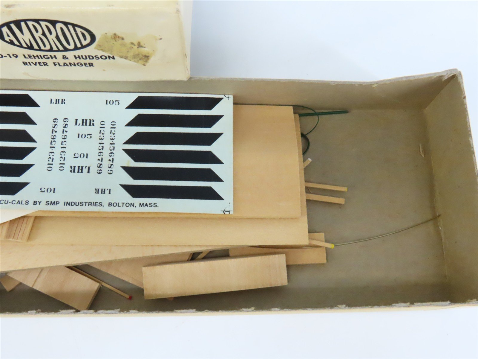 O Scale 2-Rail Ambroid Craftsman Kit #O-19 Undecorated LHR Flanger Car