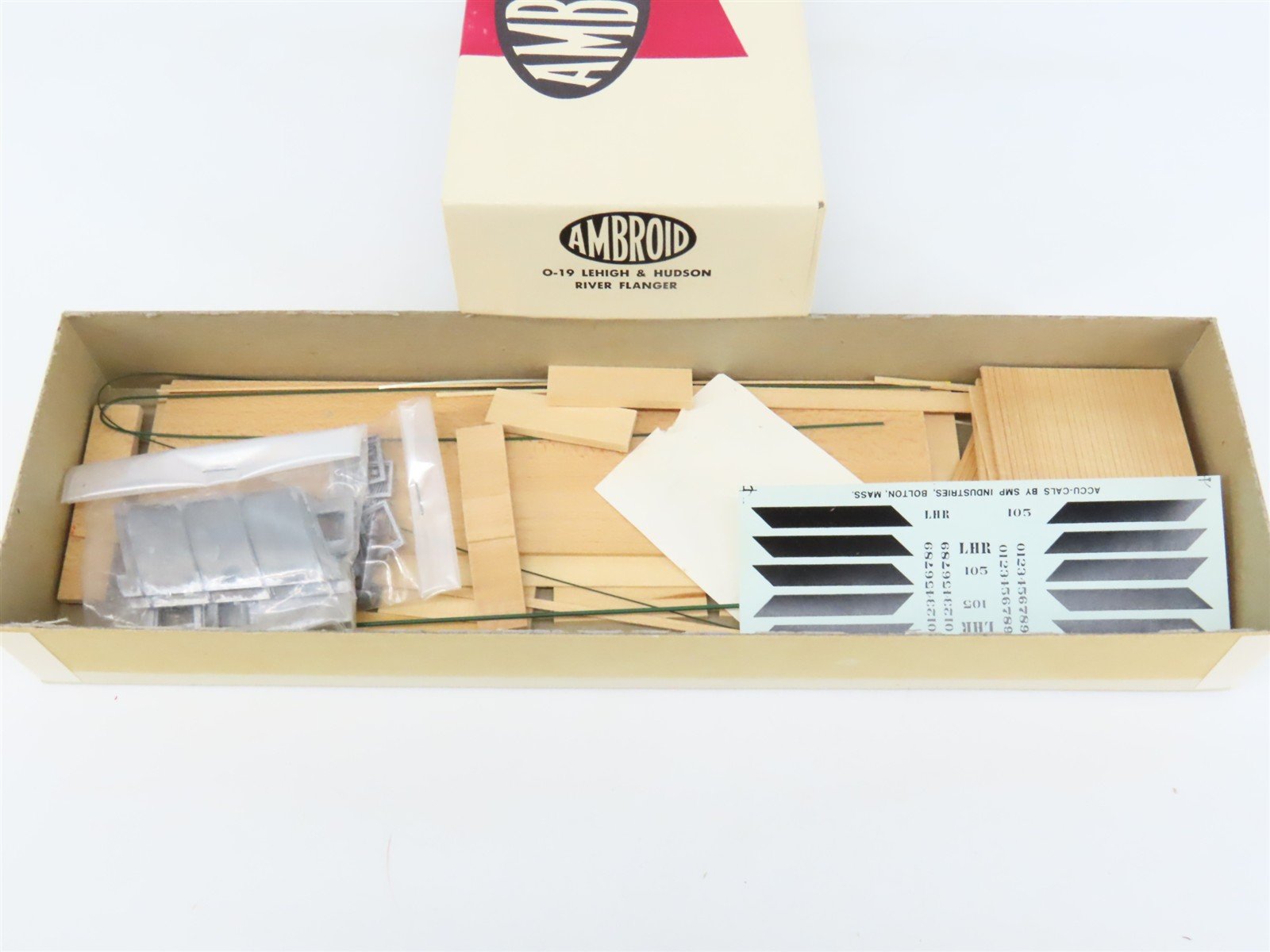 O Scale 2-Rail Ambroid Craftsman Kit #O-19 Undecorated LHR Flanger Car
