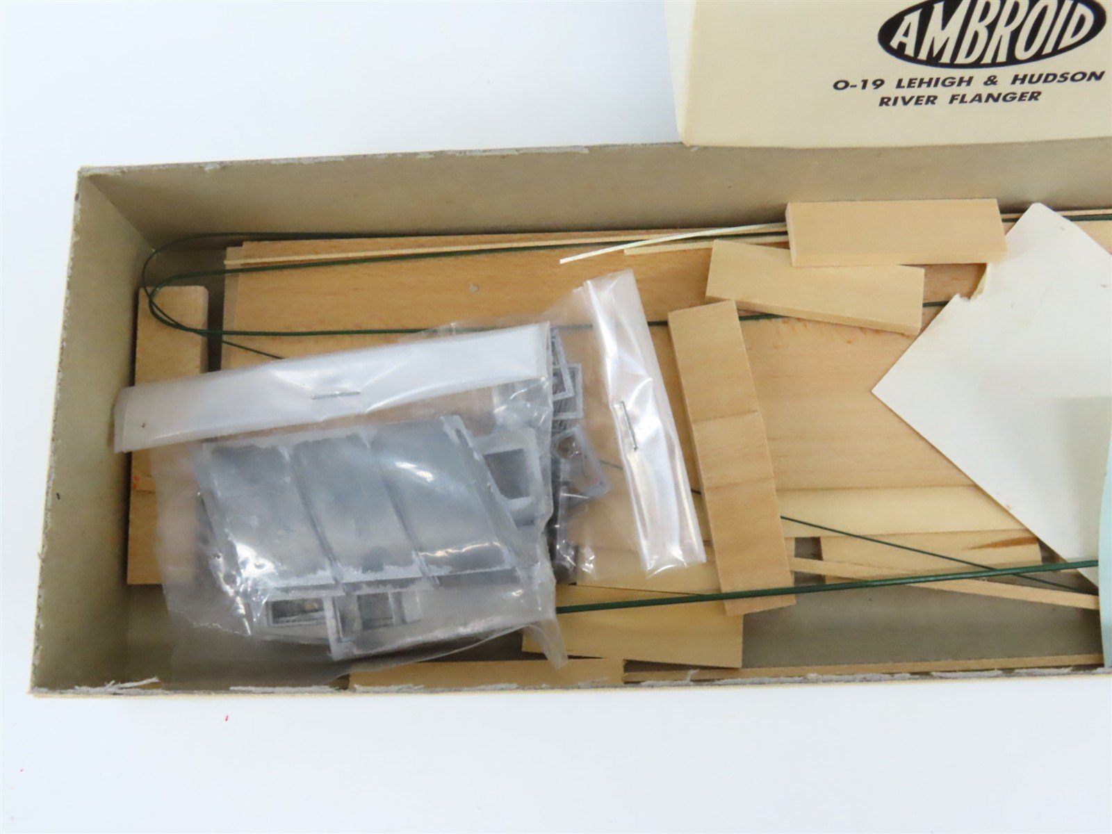 O Scale 2-Rail Ambroid Craftsman Kit #O-19 Undecorated LHR Flanger Car