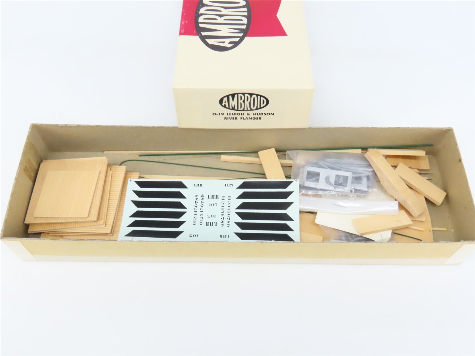 O Scale 2-Rail Ambroid Craftsman Kit #O-19 Undecorated LHR Flanger Car