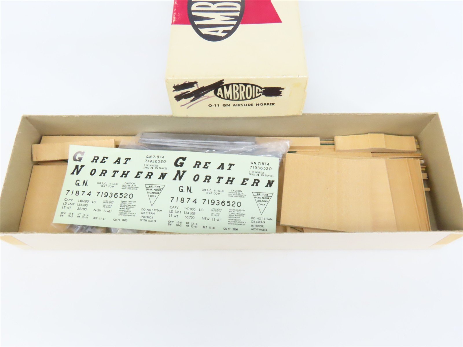 O Scale 2-Rail Ambroid Craftsman Kit #O-11 Undecorated GN Airslide Hopper
