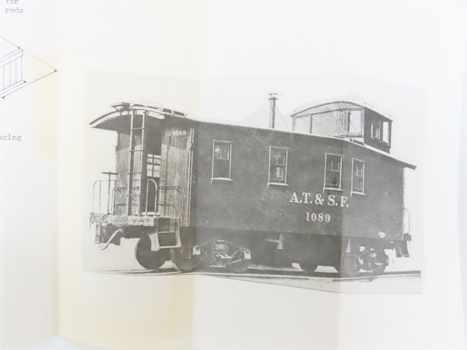 O 2-Rail Ambroid Craftsman Kit #O-22 Undecorated ATSF Offset Cupola Wood Caboose