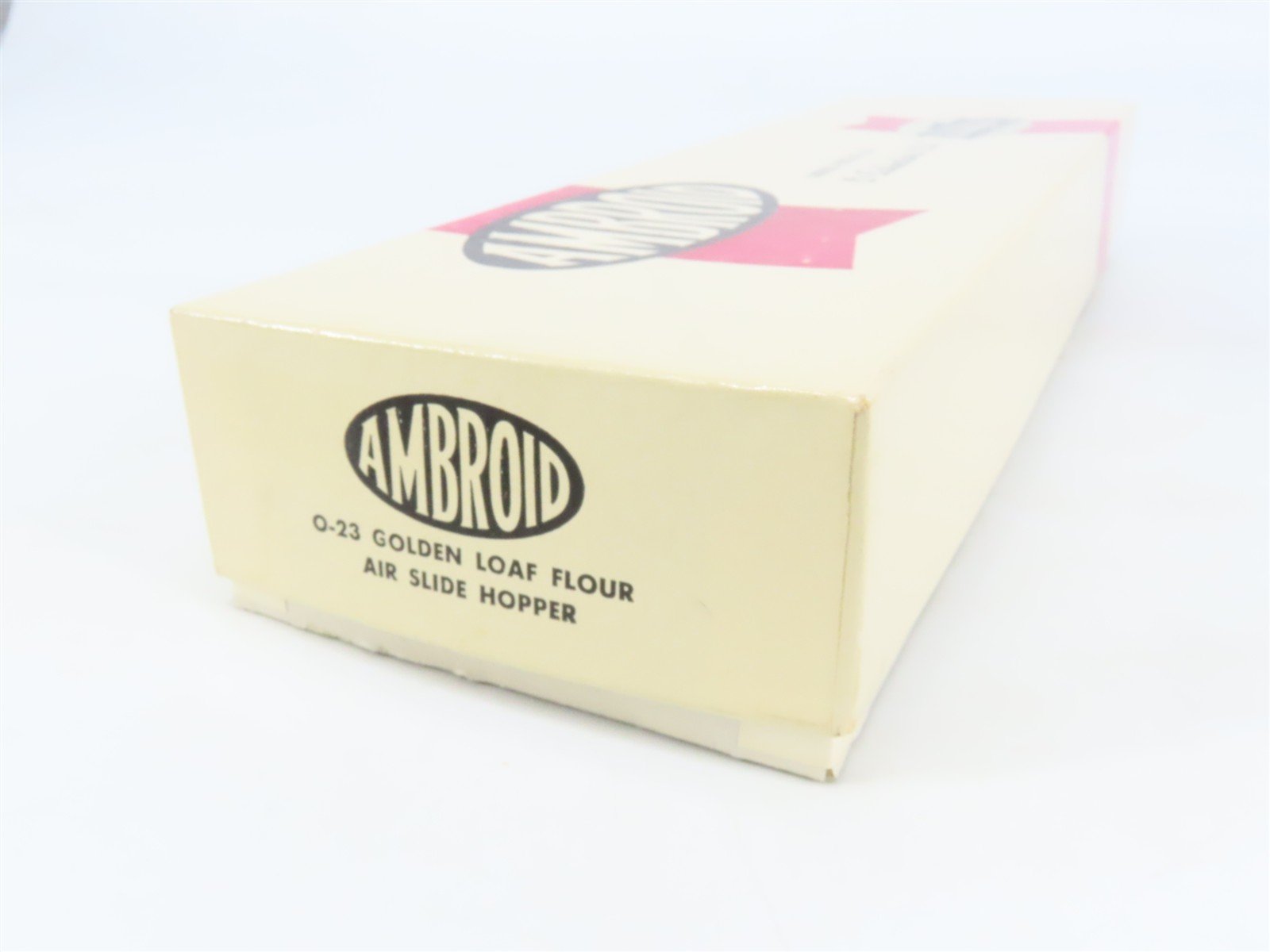 O 2-Rail Ambroid Craftsman Kit #O-23 Undecorated Golden Loaf Airslide Hopper