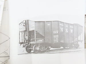 O Scale 2-Rail Quality Craft Craftsman Kit Undecorated N&W 2-Bay Hopper