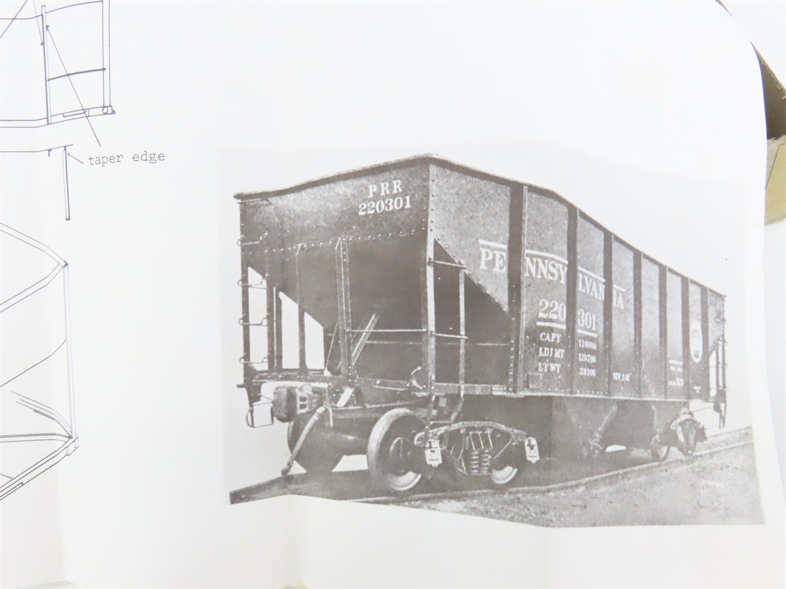 O Scale 2-Rail Quality Craft Craftsman Kit Undecorated PRR 2-Bay Open Hopper