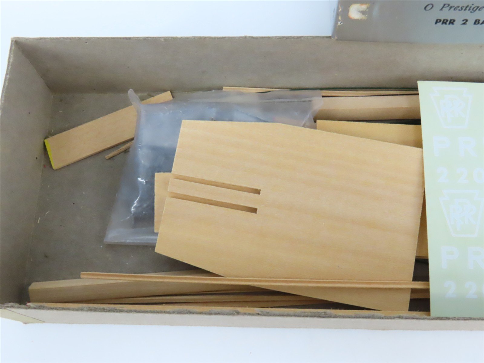 O Scale 2-Rail Quality Craft Craftsman Kit Undecorated PRR 2-Bay Open Hopper