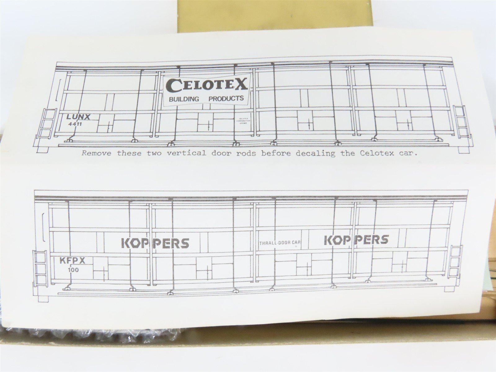 O 2-Rail Quality Craft Craftsman Kit #532 Undecorated Celotex All-Door Box Car