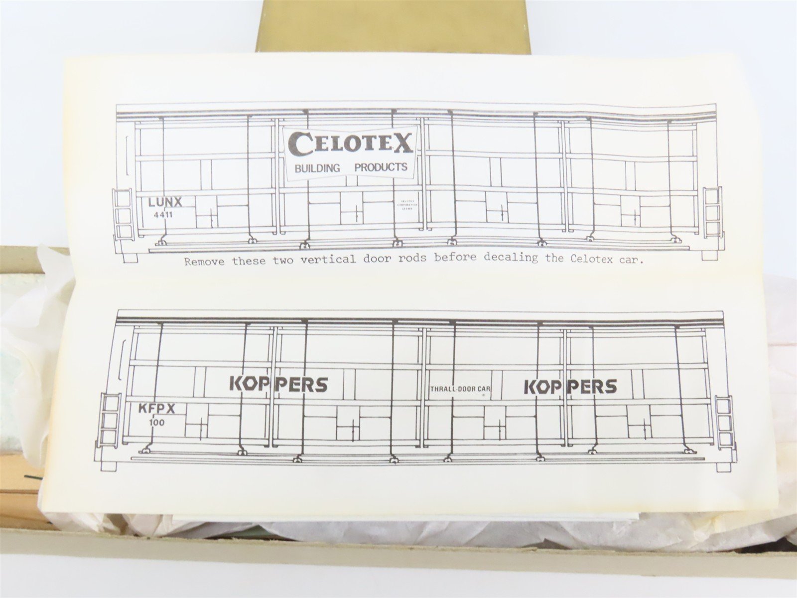 O 2-Rail Quality Craft Craftsman Kit #532 Undecorated Celotex All-Door Box Car