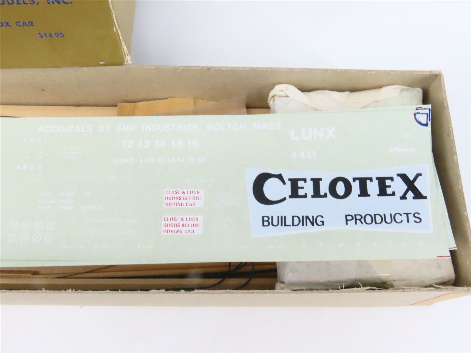 O 2-Rail Quality Craft Craftsman Kit #532 Undecorated Celotex All-Door Box Car