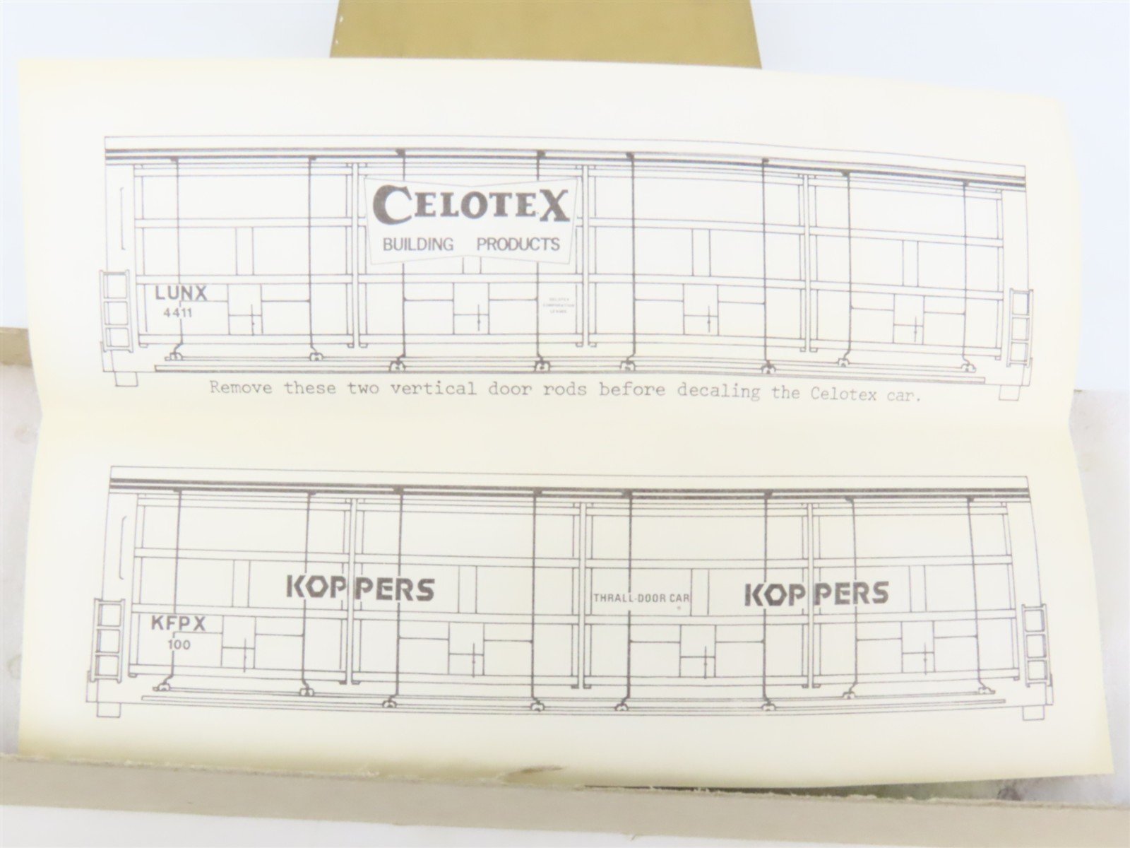 O 2-Rail Quality Craft Craftsman Kit #532 Undecorated Celotex All-Door Box Car