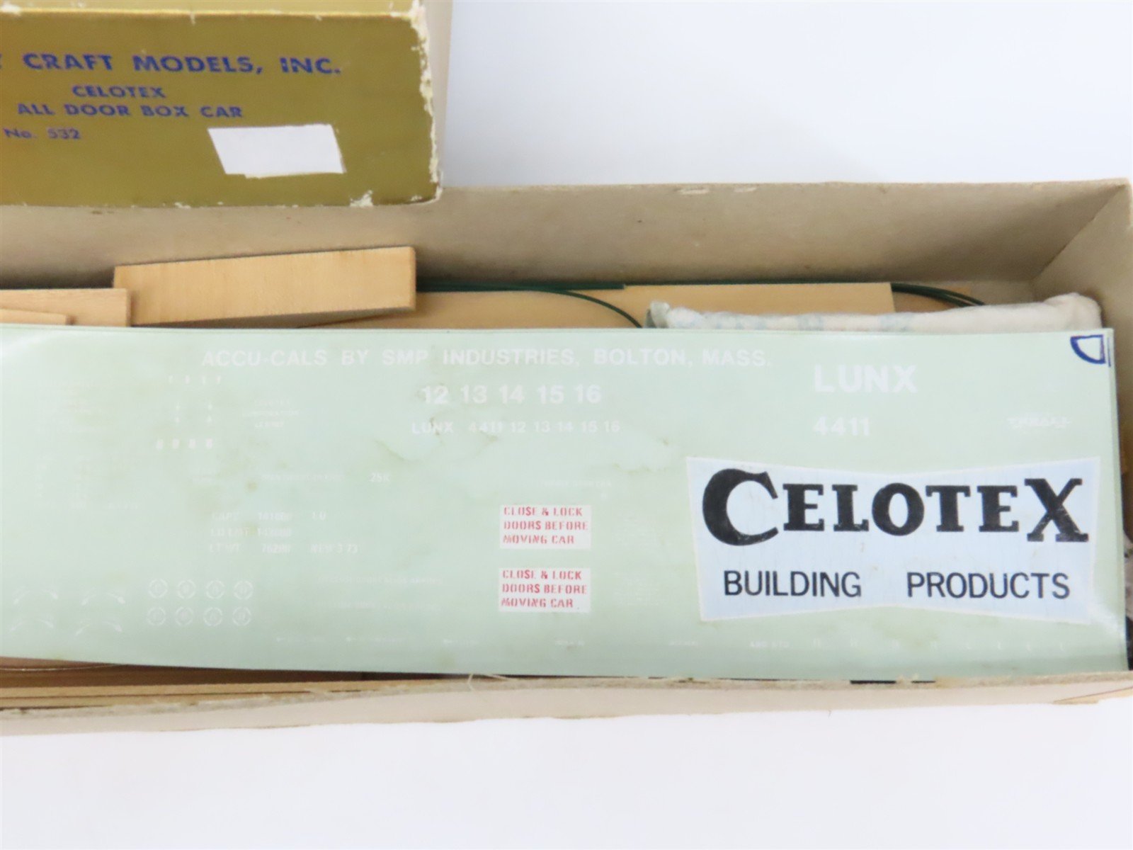 O 2-Rail Quality Craft Craftsman Kit #532 Undecorated Celotex All-Door Box Car