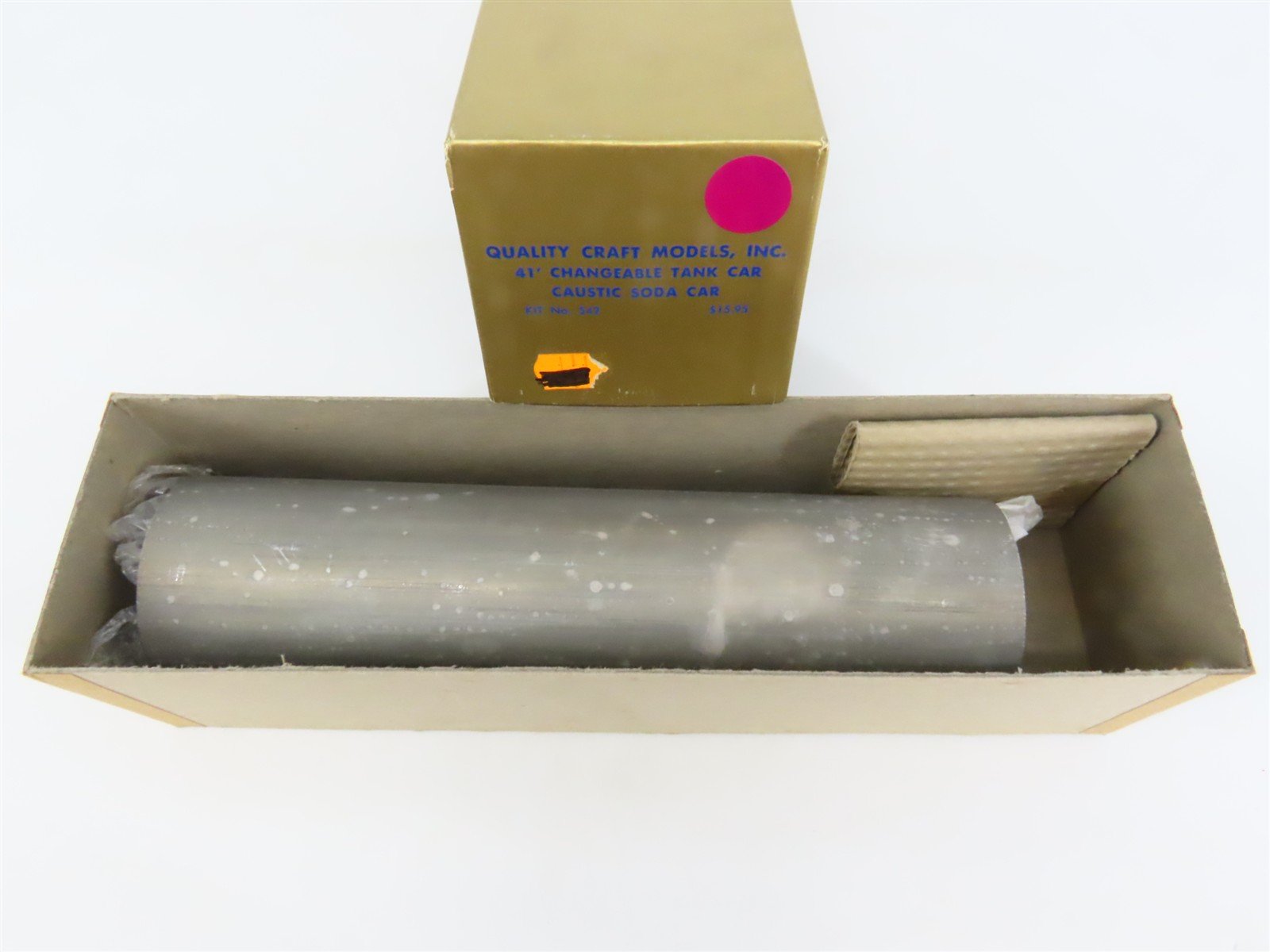 O 2-Rail Quality Craft Aluminum Kit 542 Undecorated UTLX 41' Changeable Tank Car
