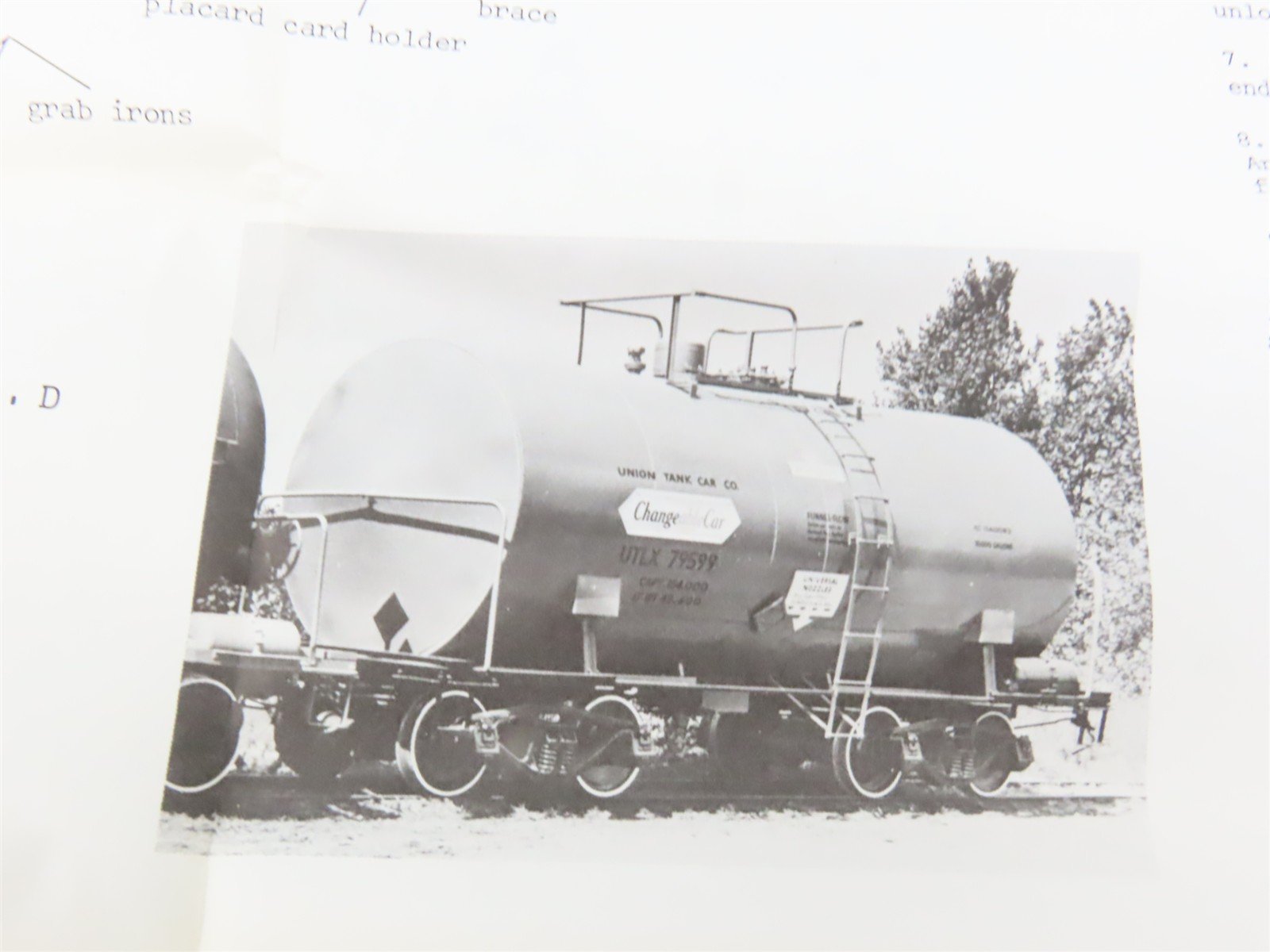 O 2-Rail Quality Craft Aluminum Kit 542 Undecorated UTLX 41' Changeable Tank Car