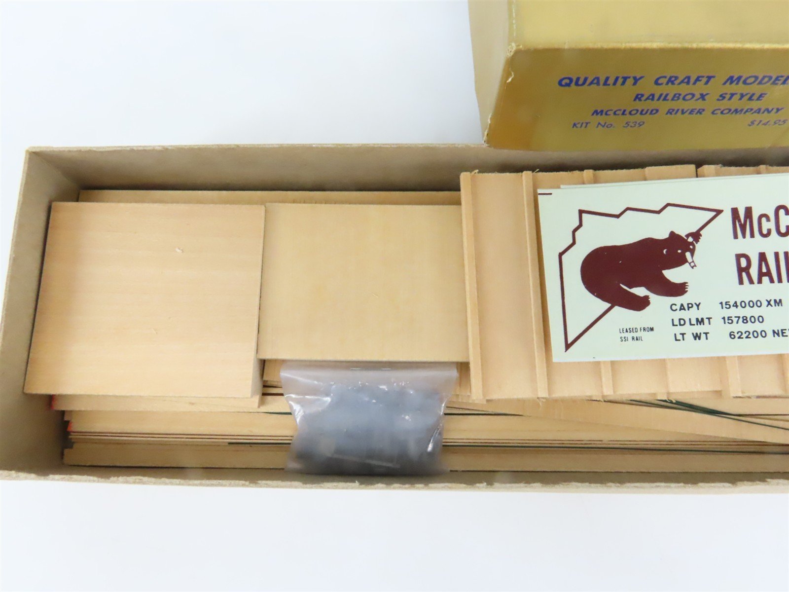O 2-Rail Quality Craft Kit #539 Undecorated McCloud River Railbox-Style Box Car