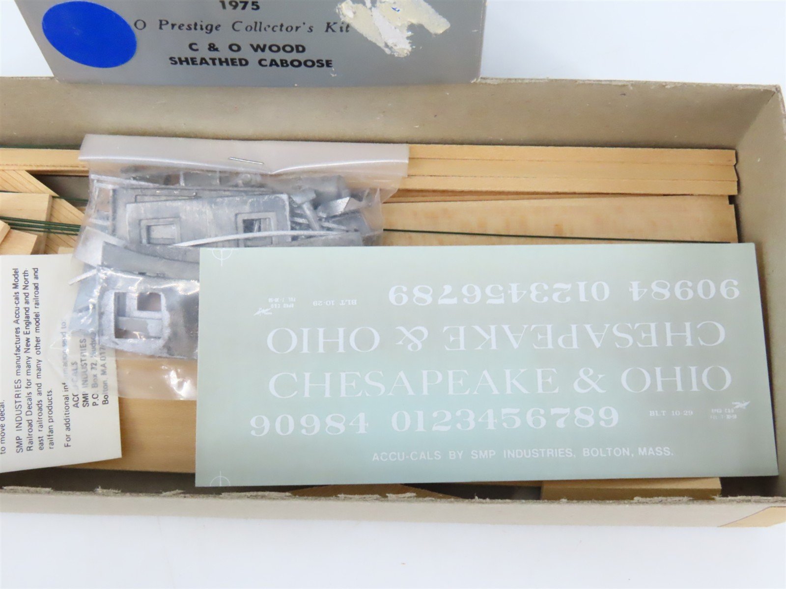 O 2-Rail Quality Craft Craftsman Kit Undecorated C&O Center Cupola Wood Caboose