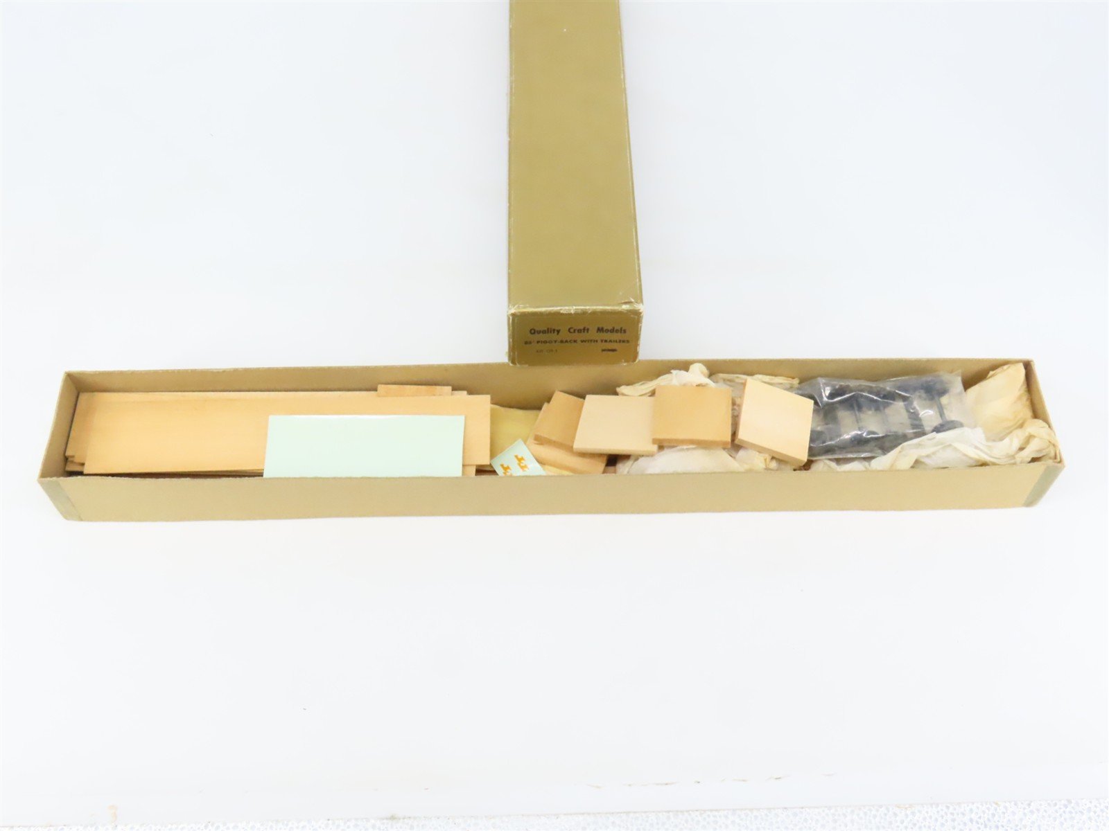 O 2-Rail Quality Craft Kit #OT-1 Undecorated TTX 85' TOFC Flat Car w/ Trailers
