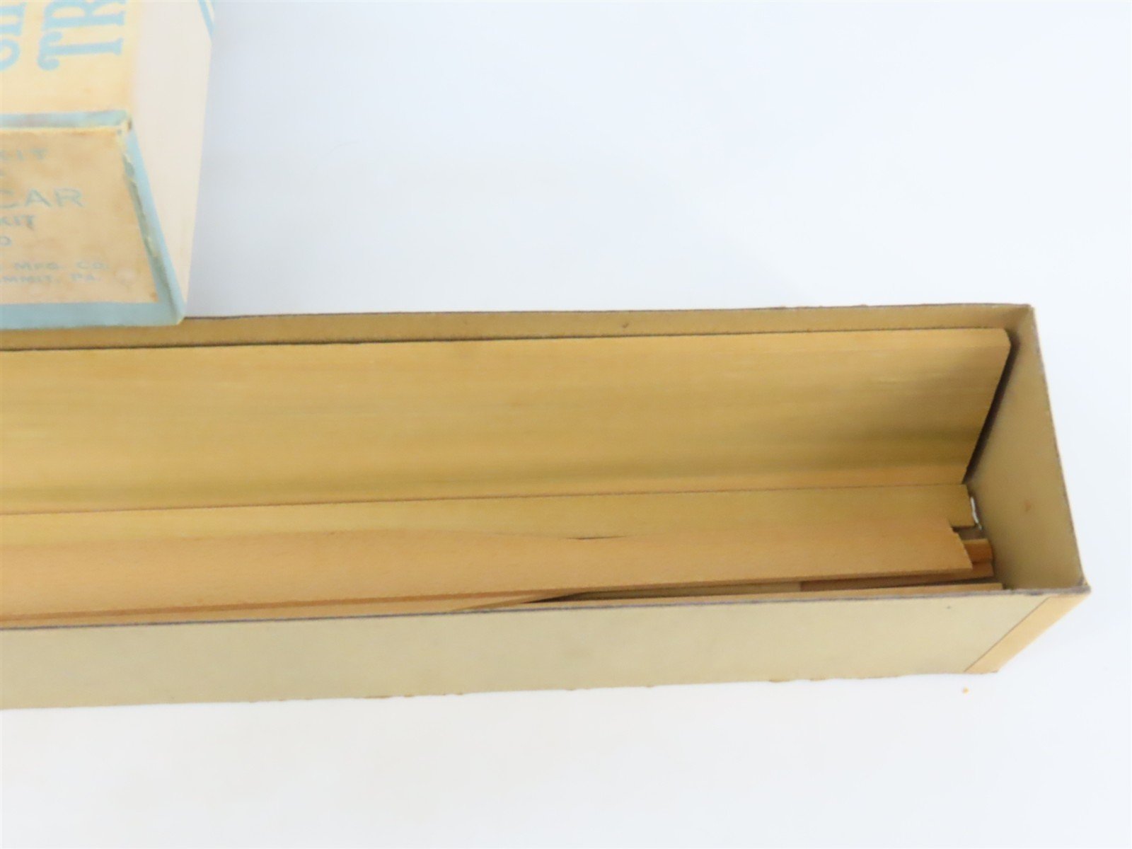 O Scale 2-Rail Wardie Jay Craftsman Kit Undecorated 70' Circus Flat Car