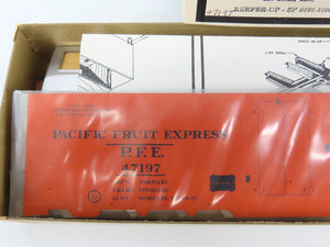 O Scale 2-Rail Athearn Kit 0101 PFE Pacific Fruit Express 40' Reefer #47197