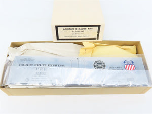 O Scale 2-Rail Athearn Kit 0105 PFE Pacific Fruit Express 40' Reefer #45698