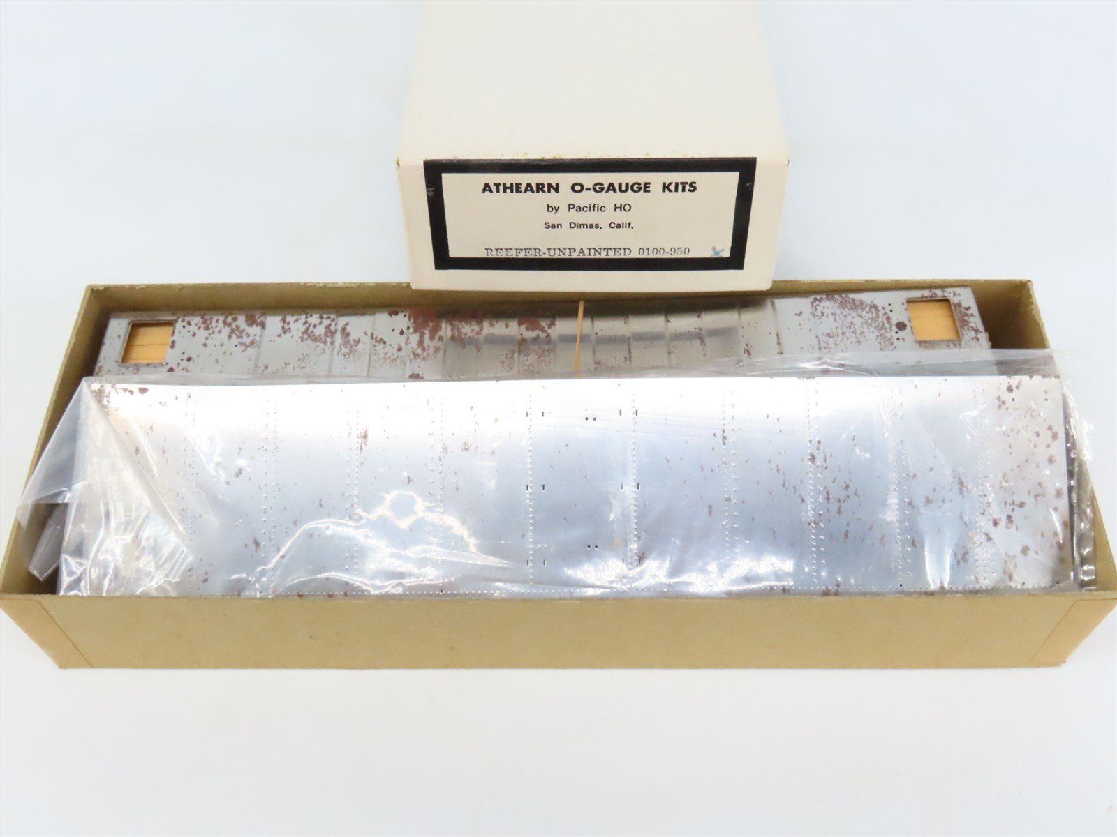O Scale 2-Rail Athearn Kit #0100 Undecorated 40' Steel Reefer
